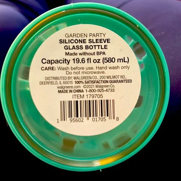 Water bottle - Picture 4 of 4